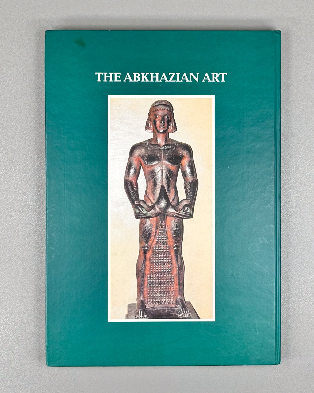 The Abkhazian Art Аԥсны Аҟазара 2004 Абхазское Искусство 20 вв. Аджинджал RR