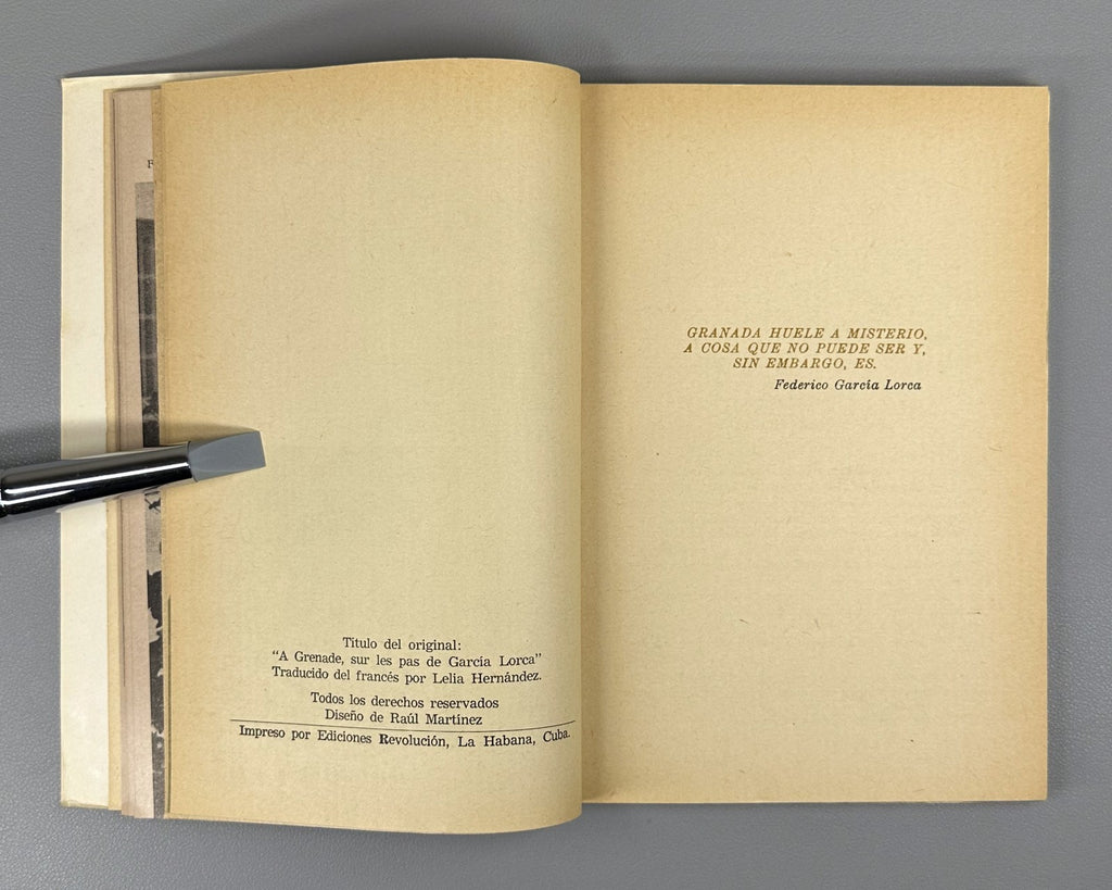 1st ed. En Granada, tras las huellas de García Lorca Claude Couffon Cuba 1964