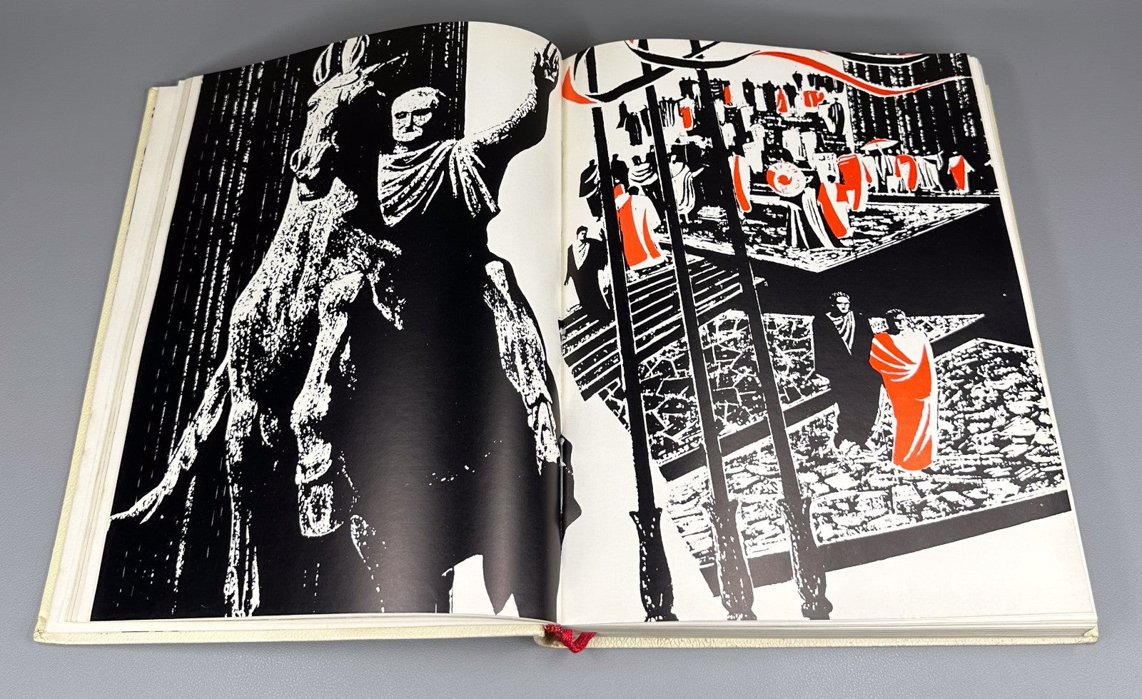 Spartaco Spartacus Giovagnoli Historical novella 1968 Джованьоли Спартак