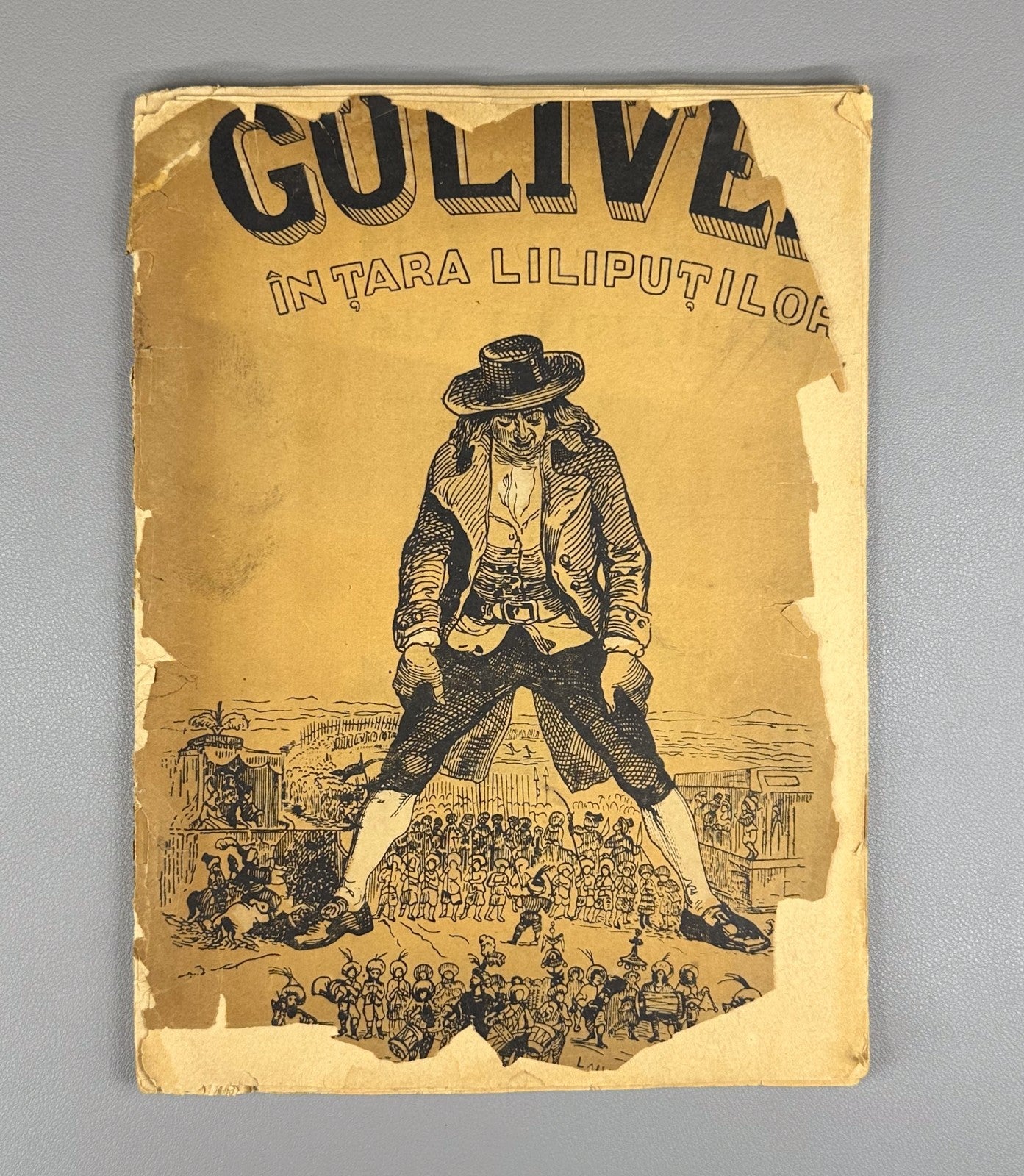 1st ed. in Romanian Gulliver's Travels Swift 1936 Guliver în Ţara Lilipuţilor RR