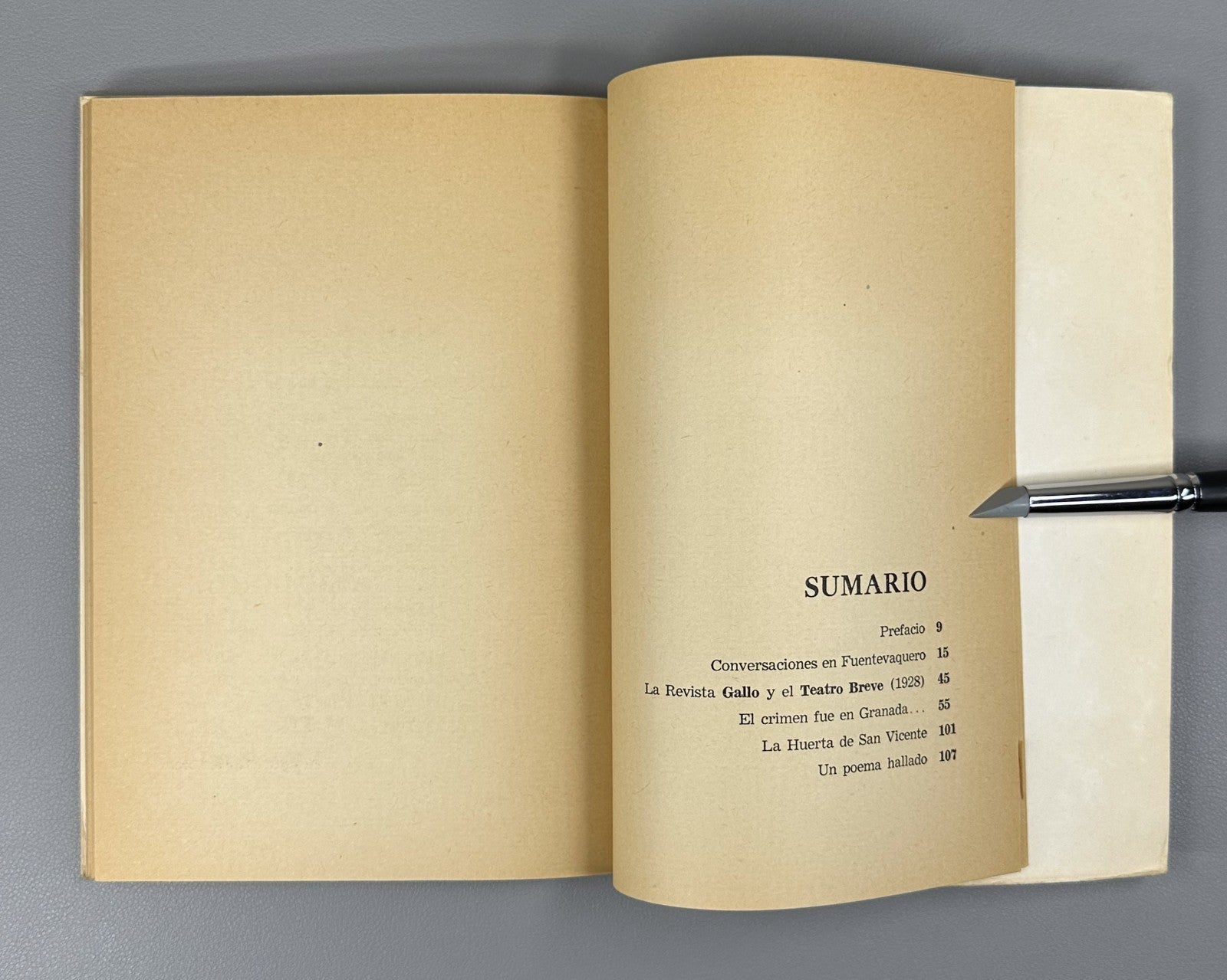 1st ed. En Granada, tras las huellas de García Lorca Claude Couffon Cuba 1964