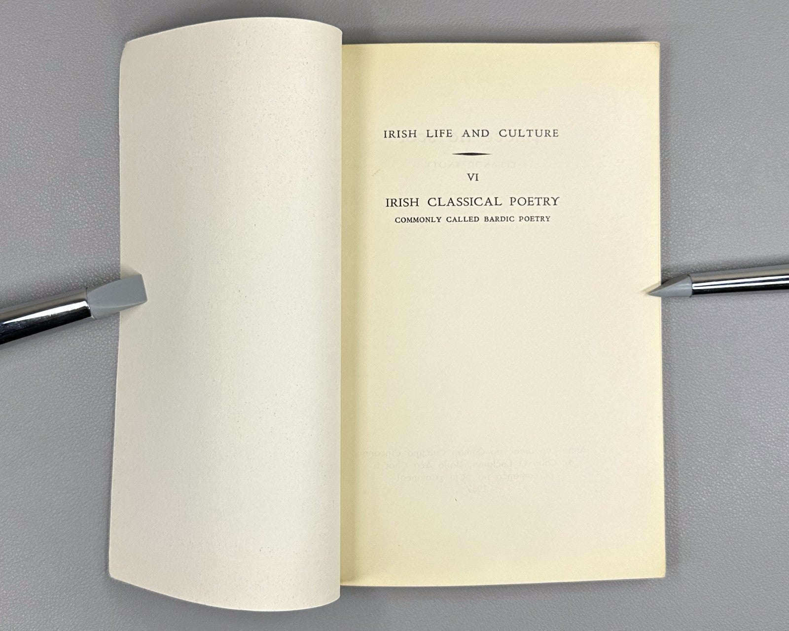 Knott, Eleanor Irish Classical Poetry Bardic Poetry Dublin 1957 First Edition