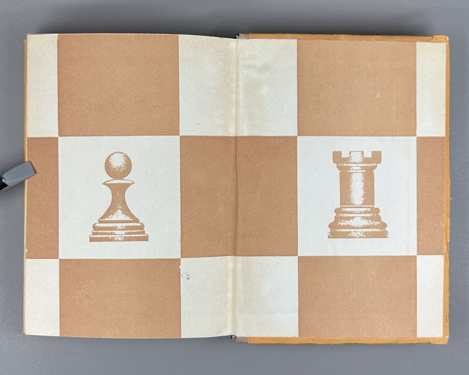 Kasparyan Development of Study Ideas chess 1979 Каспарян Развитие этюдных идей
