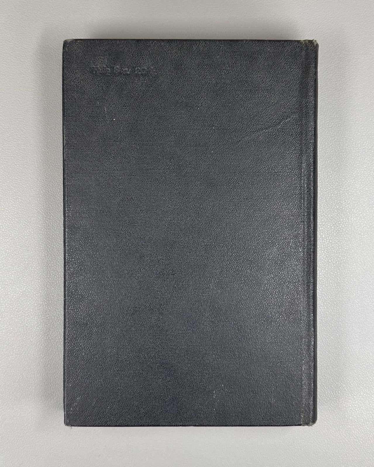 1st ed. At Bloody Crossroads Atryan v.I Novel 1955 Արյունոտ քառուղիներով Ատրյան