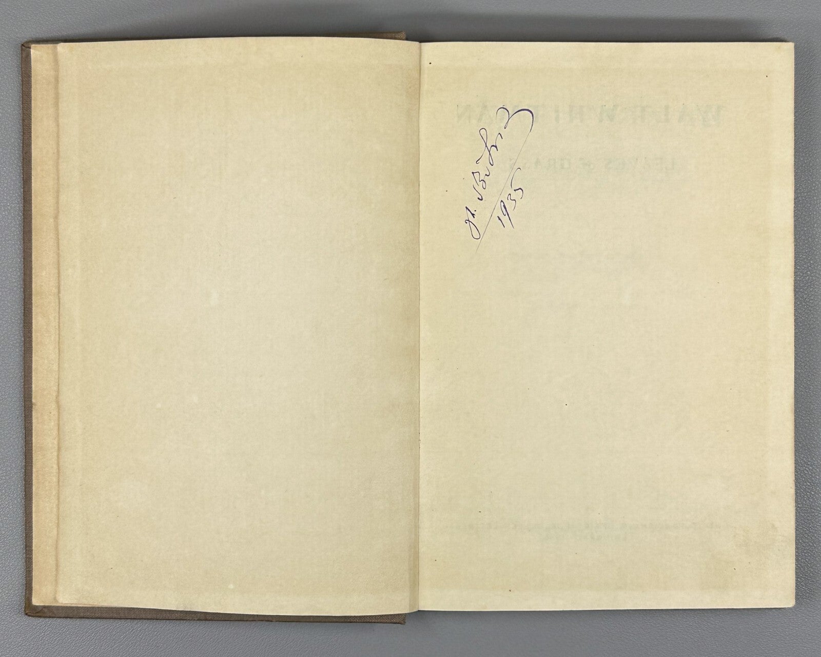 Walt Whitman Leaves of Grass in Russian 1935 Уолт Уитман Листья травы