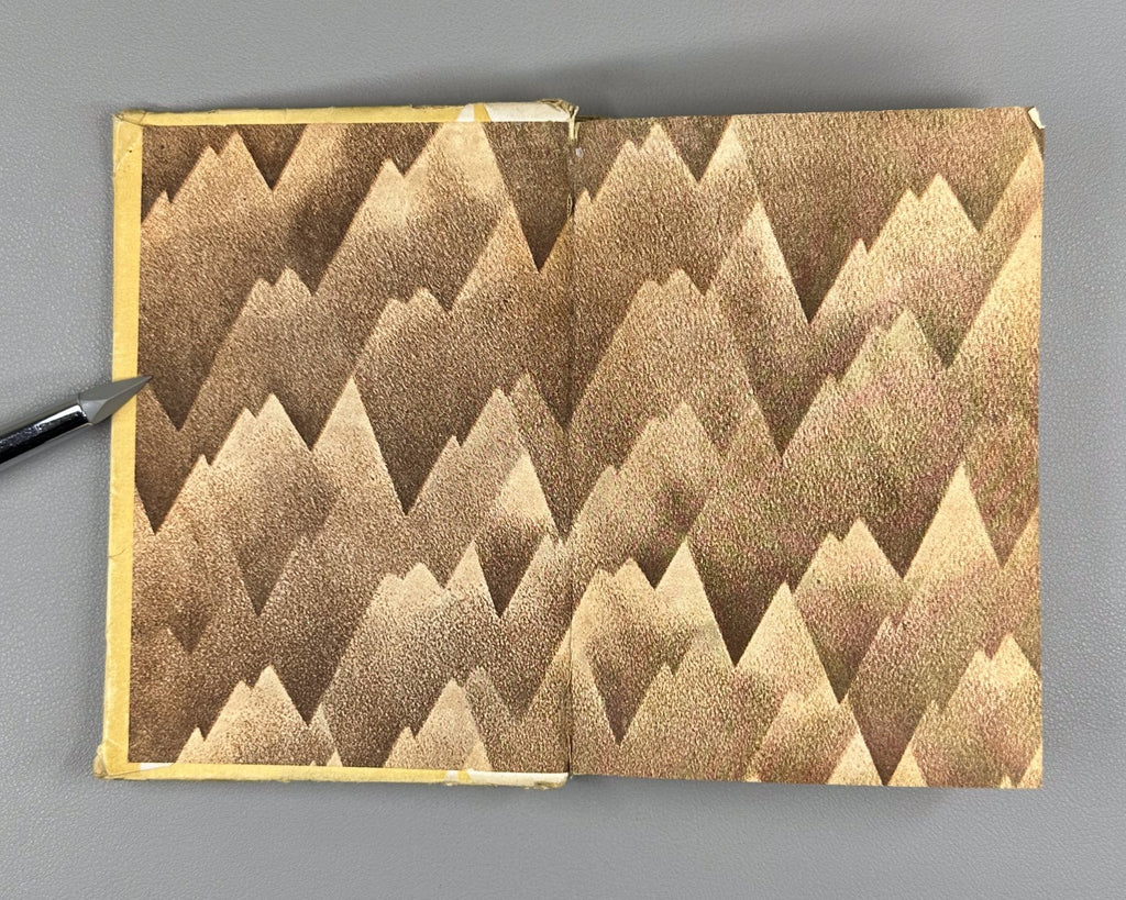 1st ed. in Rus Moussinac La Tête la première 1934 Муссинак Очертя голову Роман