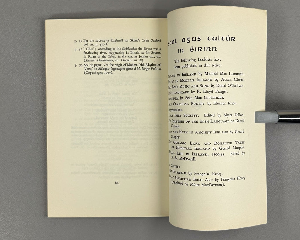 Knott, Eleanor Irish Classical Poetry Bardic Poetry Dublin 1957 First Edition