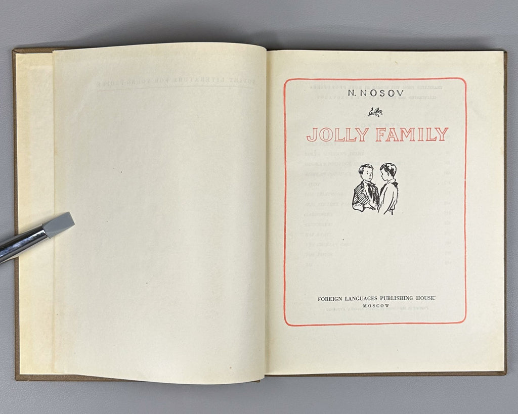 Nosov Jolly Family Konovalov 1955 children’s beekeeping English Soviet Neznayka