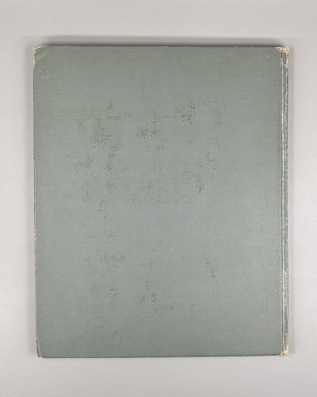 Elene Akhvlediani in the Theatre Monograph 1968 Georgian art