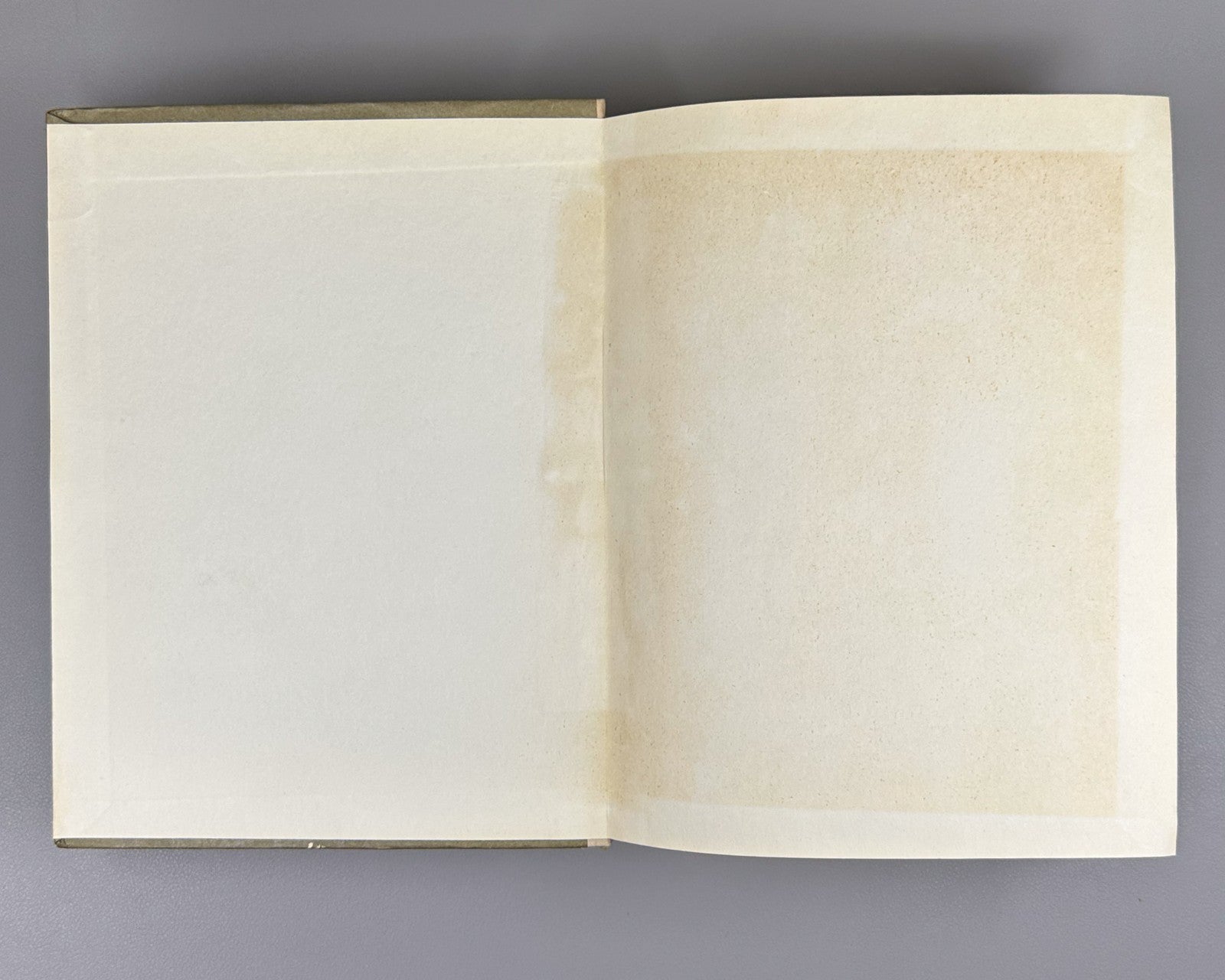 Dictionary Russian Georgian 1980 Словарь словосочетаний Русский Грузинский Rare
