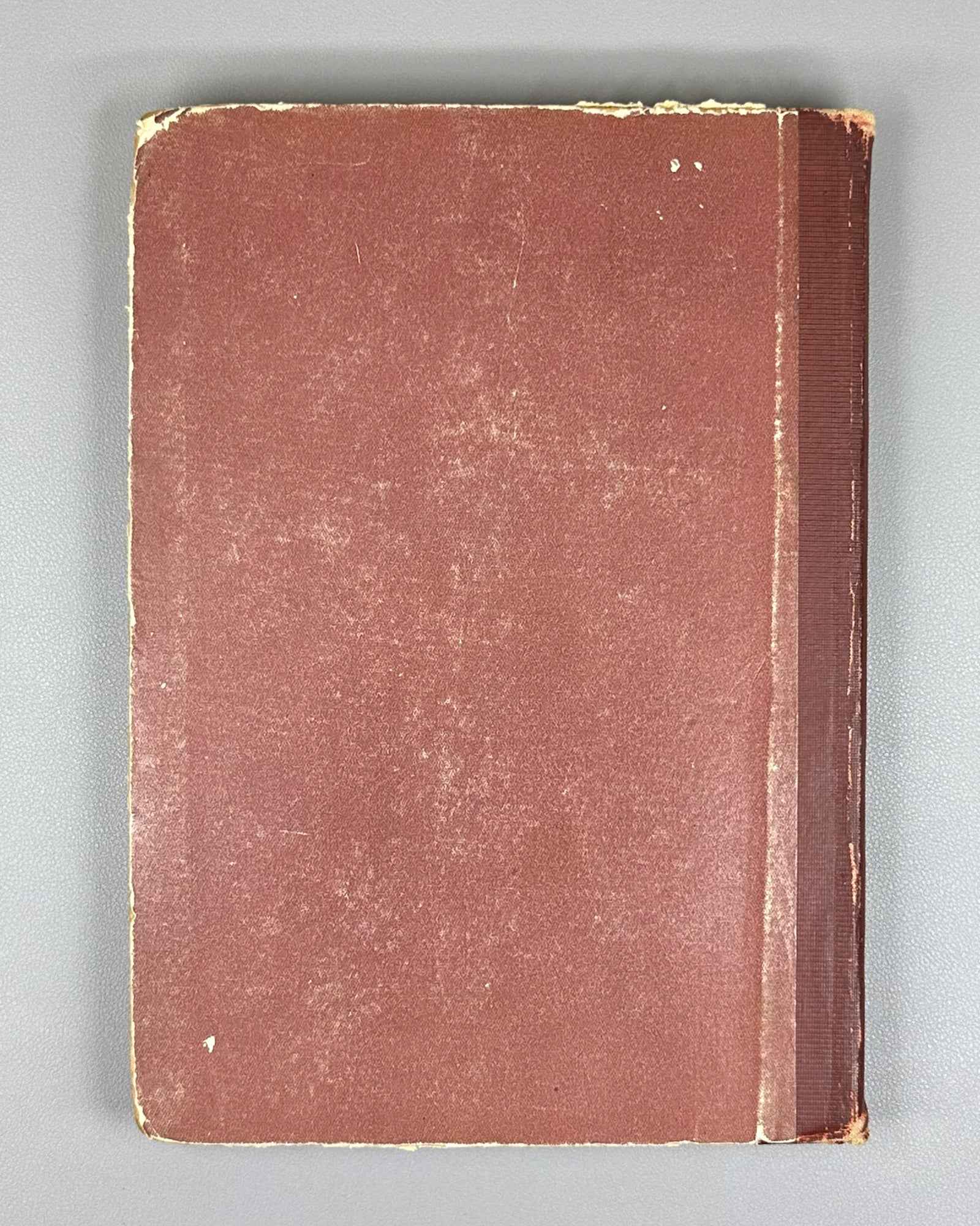 Filippov, A.V.; Filippova, S.V.; Brik, F.G. Architectural Terracotta (Arkhitekturnaya terrakota). Binding by I.A. Korallov, 1941. In Russian.