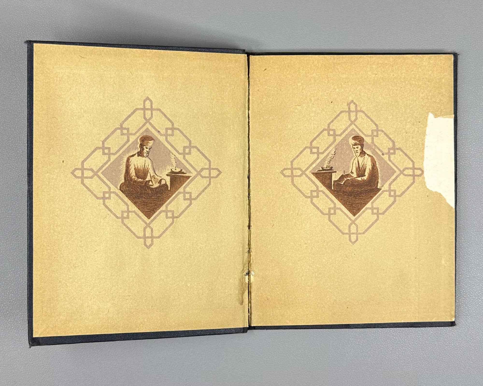 Saido Nasafi. Selected Works (Muntakhabot / Izbrannoe) / translated by A. Adalis. Stalinabad, 1954. In Russian.
