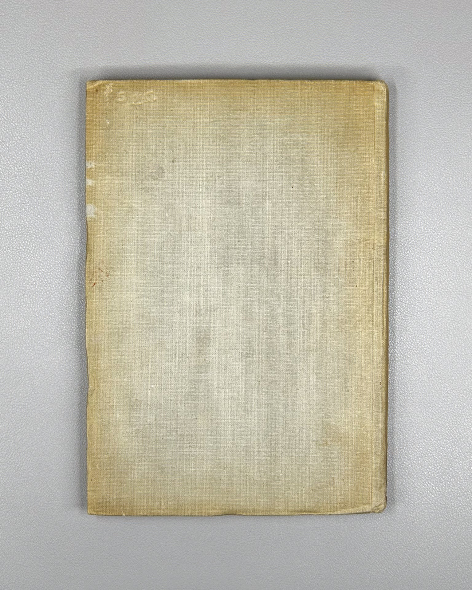 Mayakovsky, V. Selected Poems (Izbrannye stikhi). Pyatigorsk, 1940. In Russian.