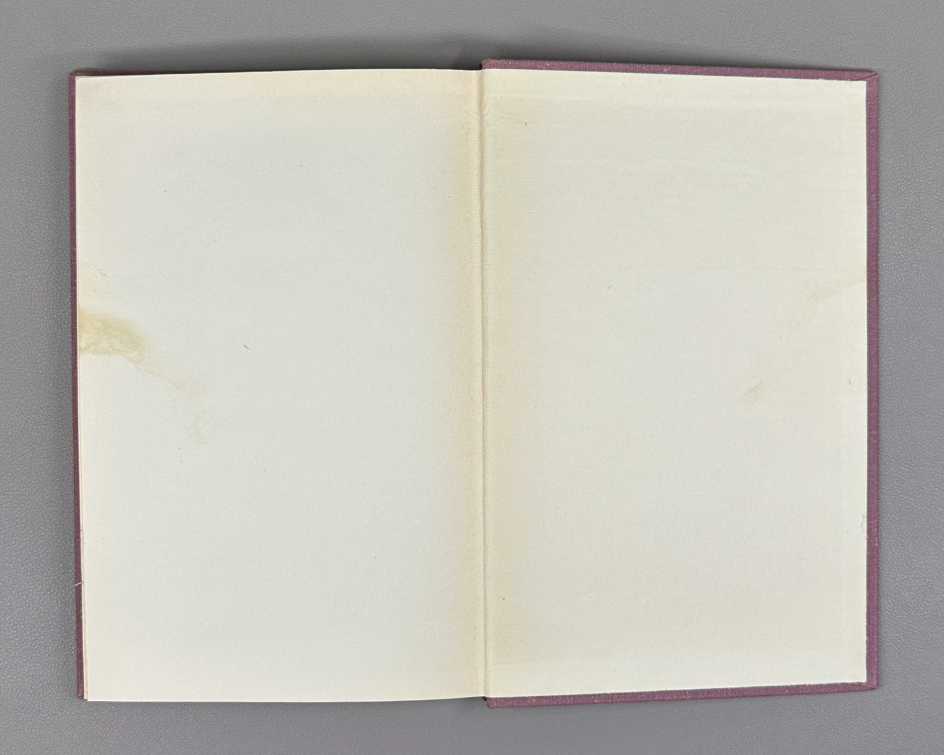 Mostowski, Andrzej. Constructible Sets with Applications (Konstruktivnye mnozhestva i ikh prilozheniya). First Russian edition, 1973.