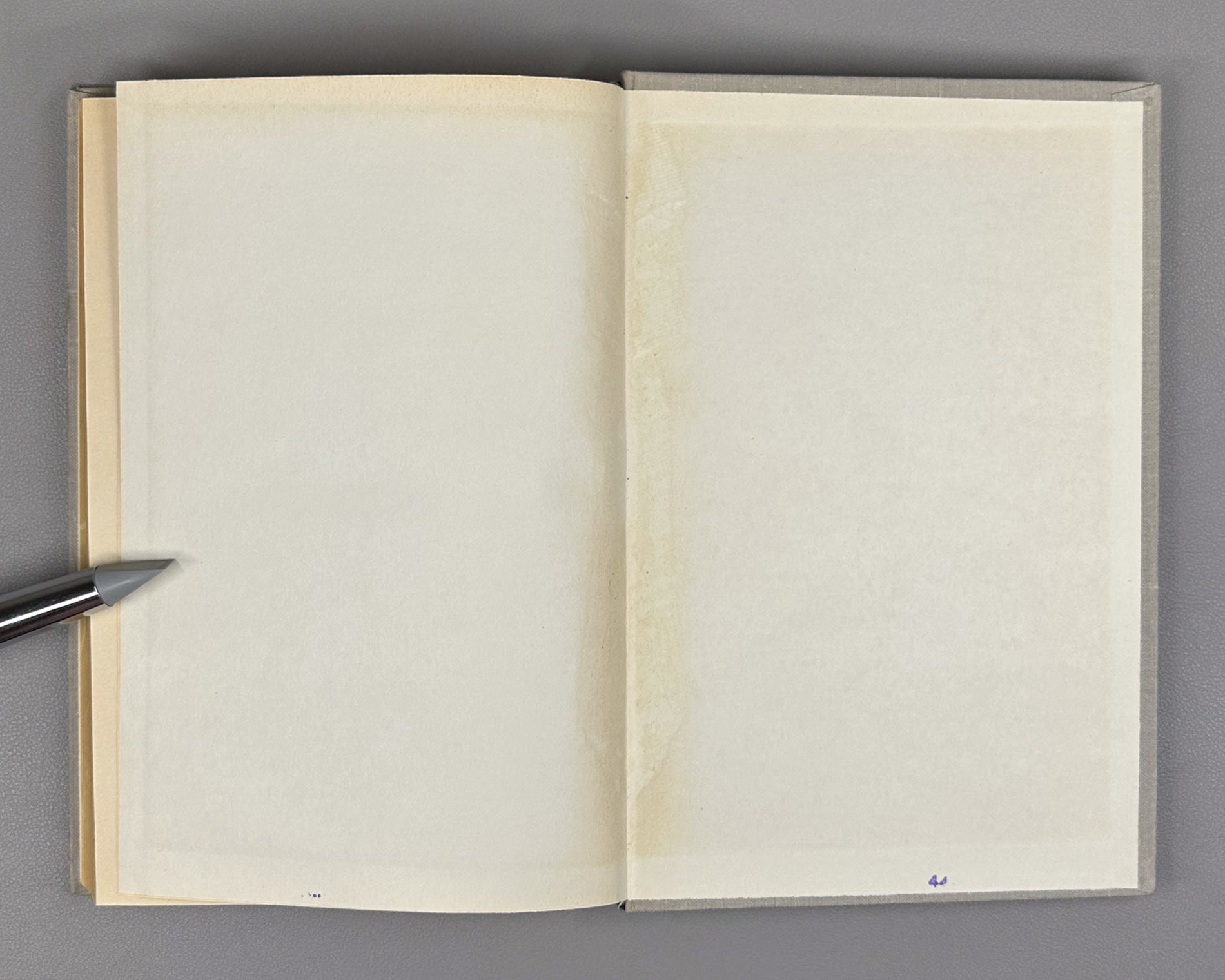 Cartan, Henri. Differential Calculus. Differential Forms (Differentsial'noe ischislenie. Differentsial'nye formy). First Russian edition, 1971.