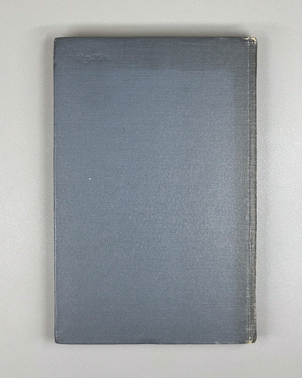 Lovitt, William Vernon. Linear Integral Equations (Lineinye integral'nye uravneniya). 1957. In Russian.