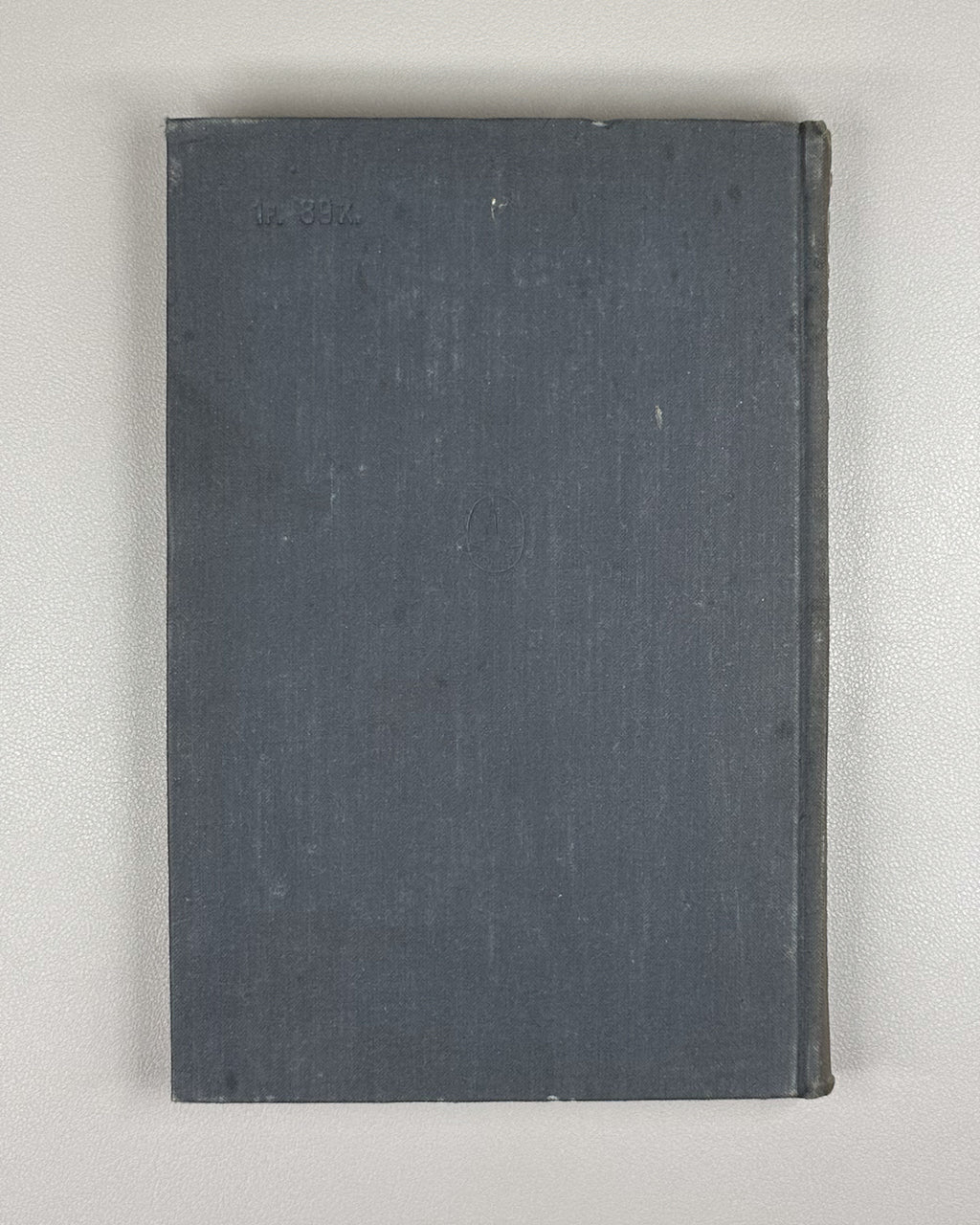 Borsuk, Karol. Theory of Retracts (Teoriya retraktov). First Russian edition, 1971.
