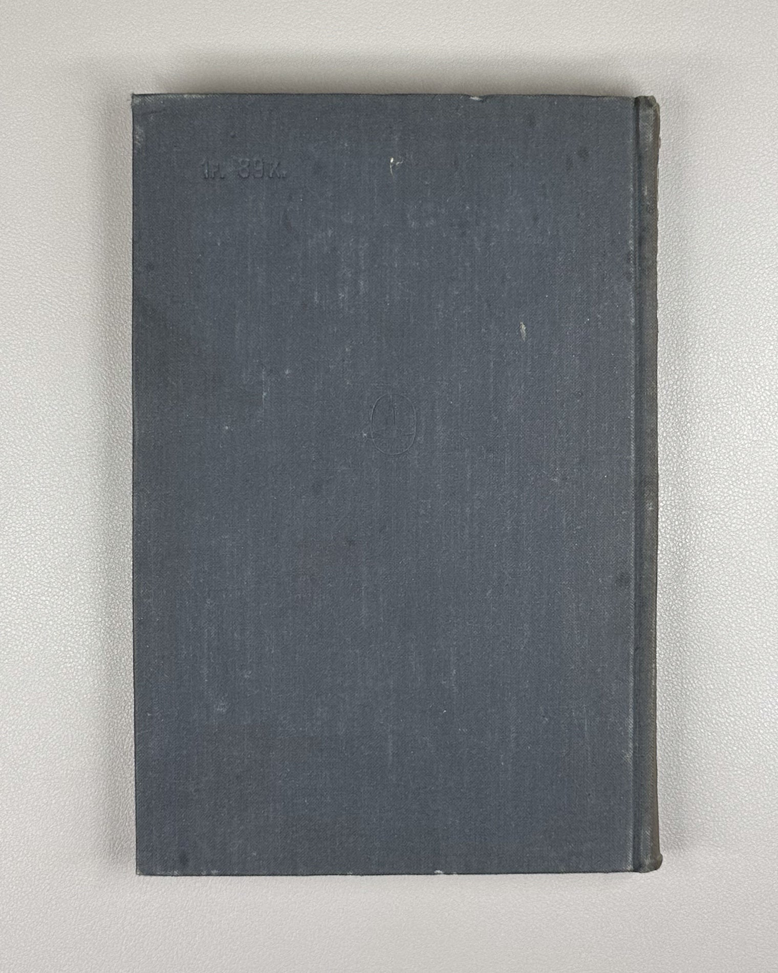Borsuk, Karol. Theory of Retracts (Teoriya retraktov). First Russian edition, 1971.
