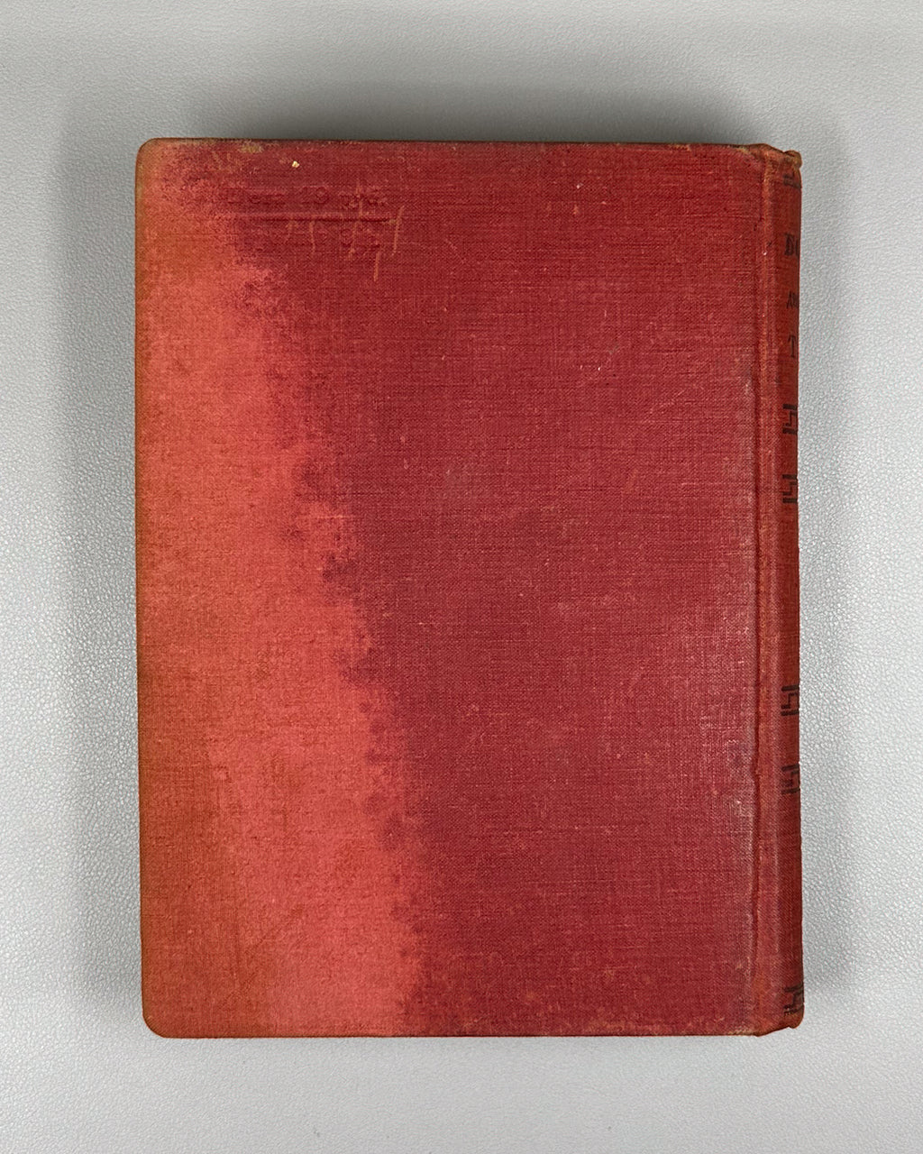 The Grand Dramatic Theatre (Bolshoy Dramaticheskiy teatr). A Collection of Articles. Leningrad, 1935. In Russian