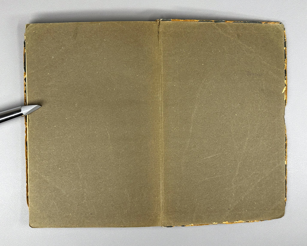 Lasker, Emanuel. Manual of Chess (Uchebnik shakhmatnoy igry), 1926. First Russian edition.