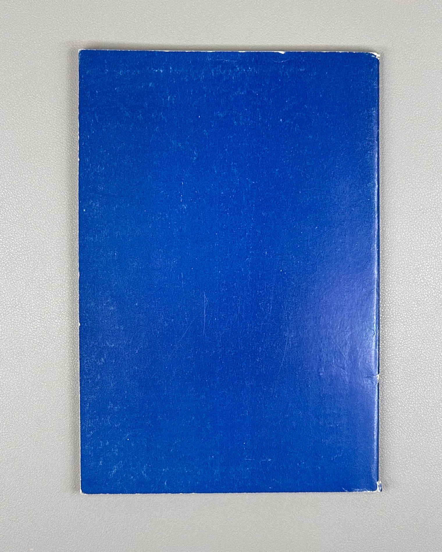 Baratashvili, M. Embroidery (Nakargoba) : album, with an appreciation by Academician Sh. Amiranashvili, 1985. In Georgian, Russian, English, German, French, and Danish.