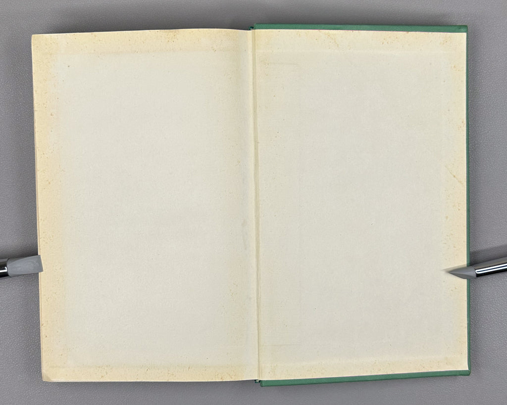 Dieudonné, J. Linear Algebra and Elementary Geometry (Lineinaya algebra i elementarnaya geometriya). 1972. First Russian edition.