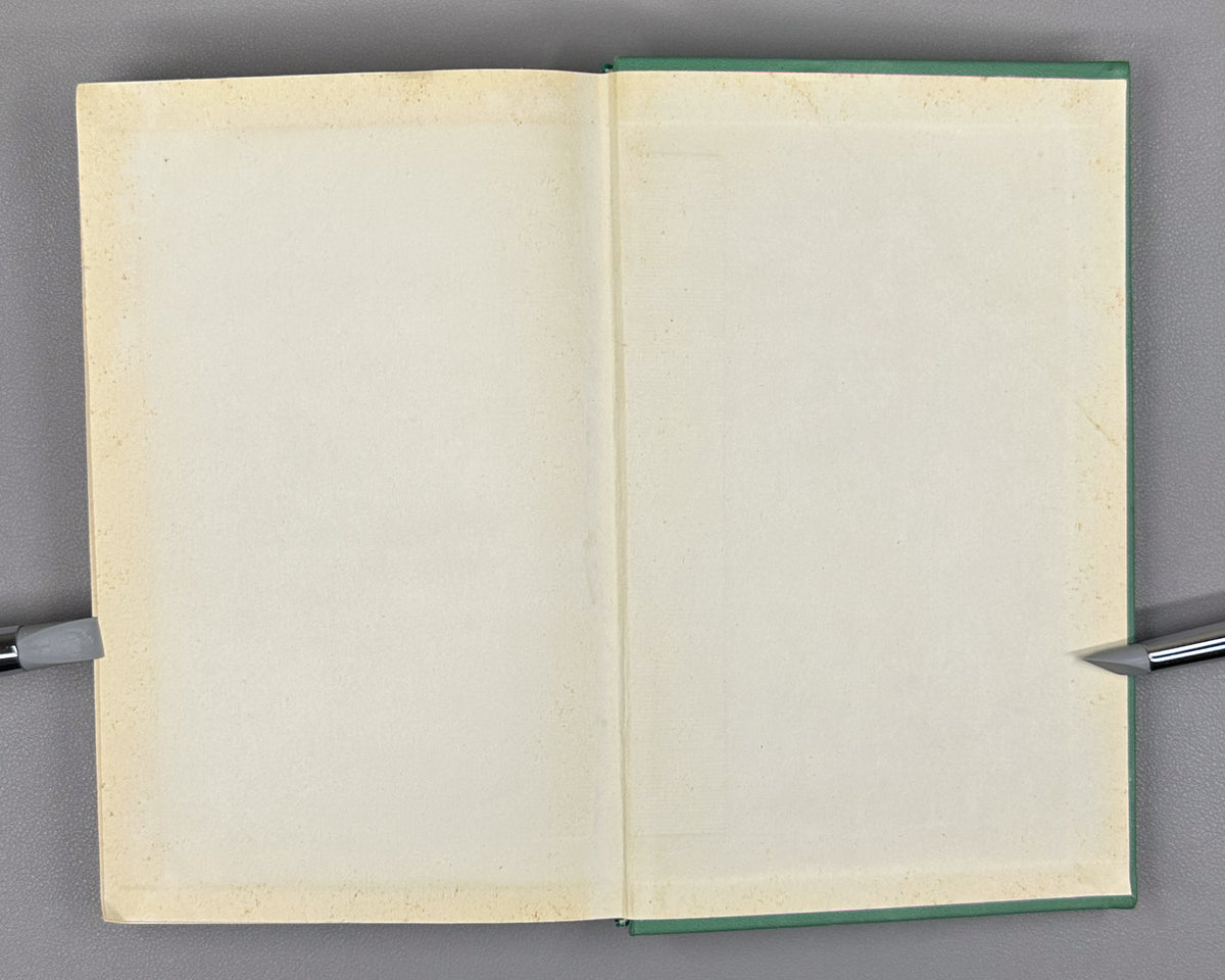 Dieudonné, J. Linear Algebra and Elementary Geometry (Lineinaya algebra i elementarnaya geometriya). 1972. First Russian edition.