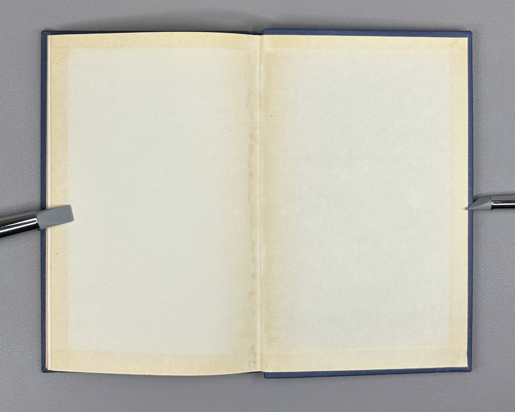 Alexandrov, Urysohn. Memoir on Compact Topological Spaces (Memuar o kompaktnykh topologicheskikh prostranstvakh). 1971. In Russian.