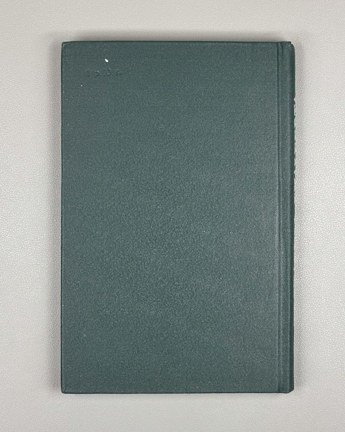 Hilbert Problems (Problemy Gilberta): A Collection, with the Full Text of Hilbert's Address "Mathematische Probleme" 1969. In Russian.