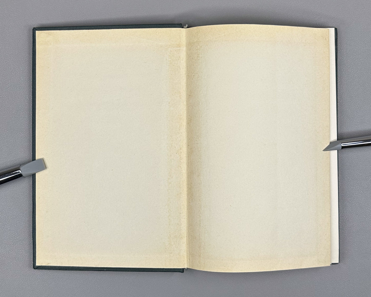 Hilbert Problems (Problemy Gilberta): A Collection, with the Full Text of Hilbert's Address "Mathematische Probleme" 1969. In Russian.