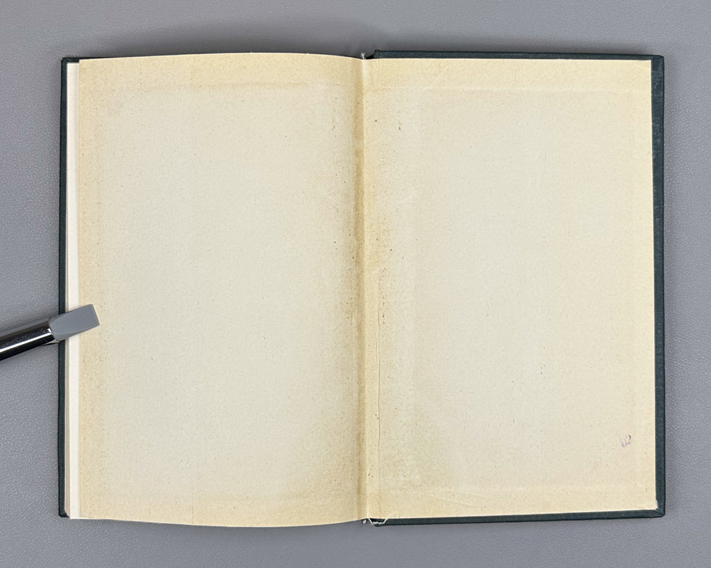 Hilbert Problems (Problemy Gilberta): A Collection, with the Full Text of Hilbert's Address "Mathematische Probleme" 1969. In Russian.