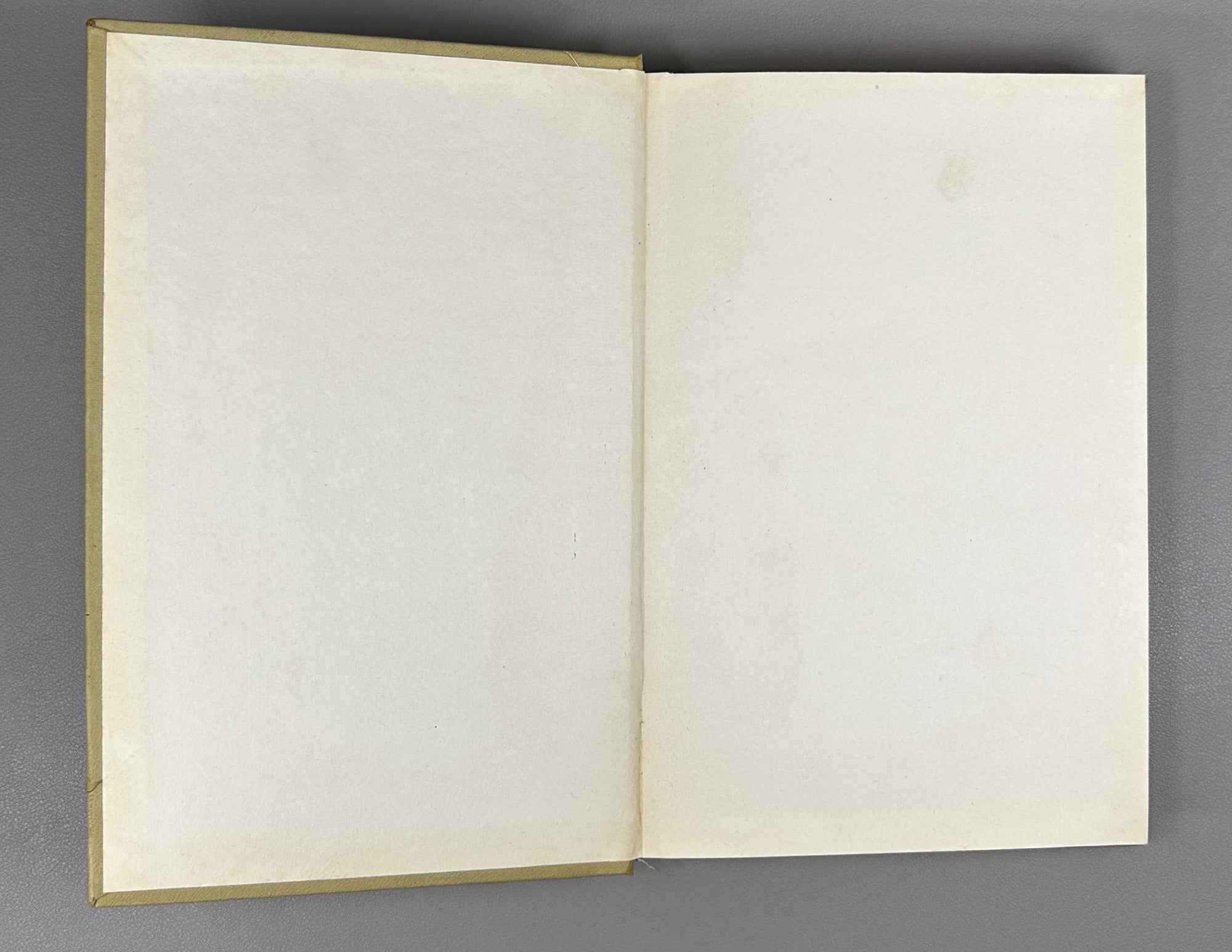 A. A. Khachatryan and V. N. Ayrapetyan. An Experimental Study of the Consonant Phonemes of Literary Armenian (Eksperimentalnoe issledovanie soglasnykh fonem literaturnogo armyanskogo yazyka). 1971. In Russian.