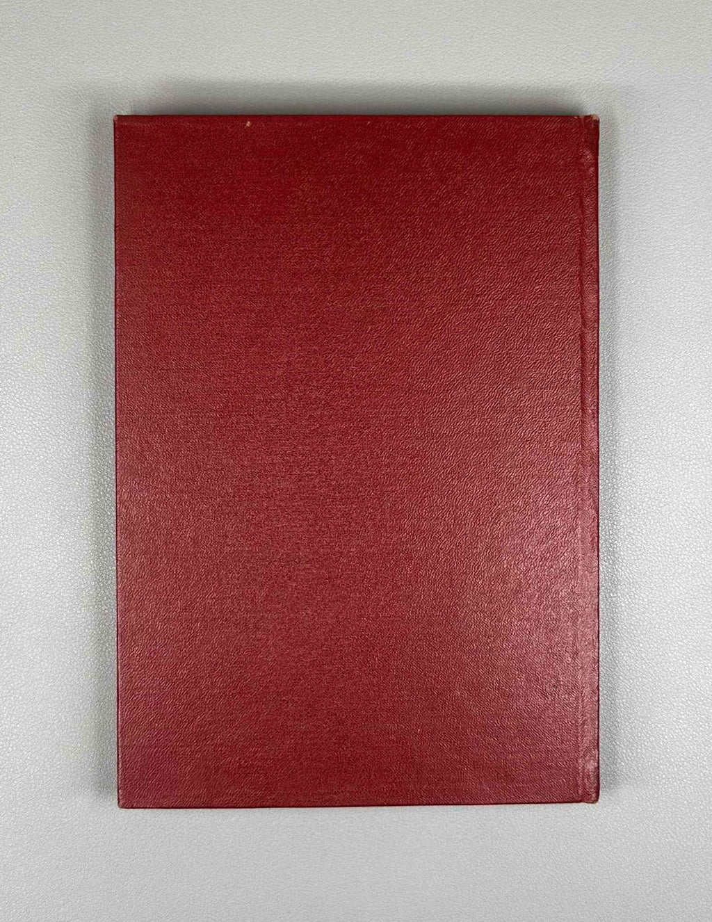 [Signed] E. Rogava. Issues in the Historical Phonetics of the Kartvelian Languages, Volume I: Some Issues in the History of Vowels (Kartvelur enata ist'oriuli p'onet'ik'is sak'itkhebi). 1962. In Georgian.