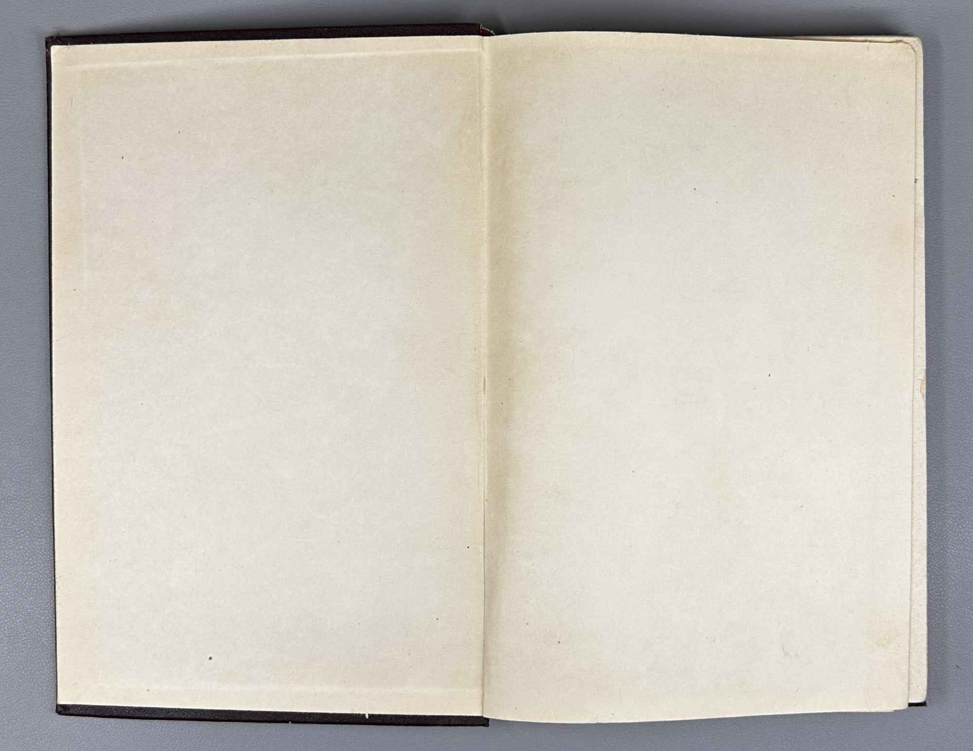 I. Imnaishvili. Reader in Old Georgian Language, Volume II (Sak'itkhavi tsigni dzvel kartul enashi).  1966. In Georgian.