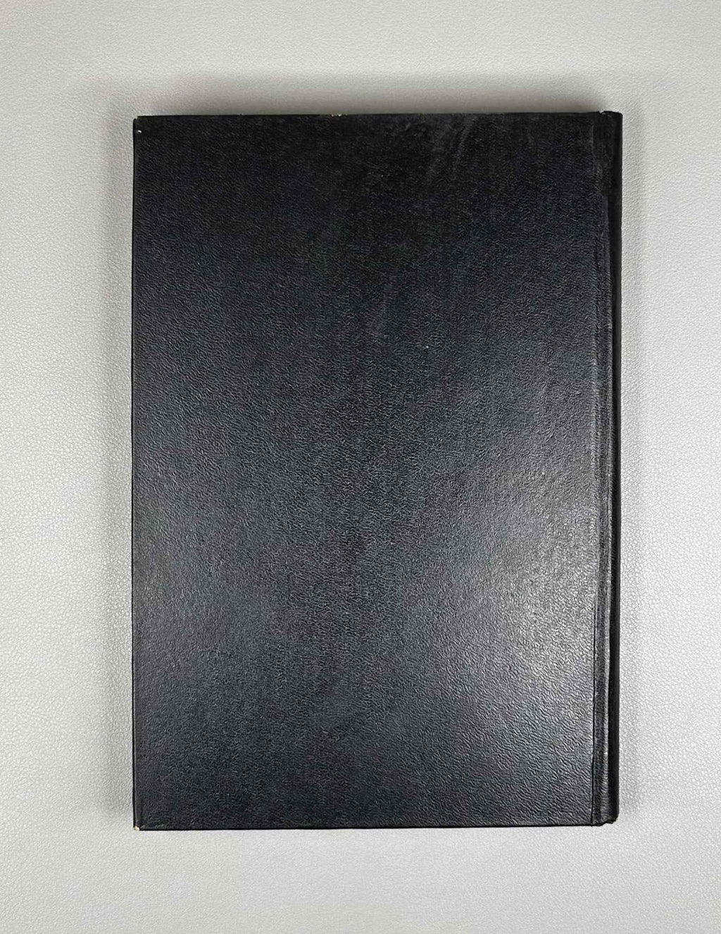 [Signed] L. Ghvinjilia. Formation of the Plural of Nouns in the Dargin and Lak Languages (Arsebit sakhelta mravlobitis ts'armoeba dargvulsa da lak'urshi). 1978. In Georgian.