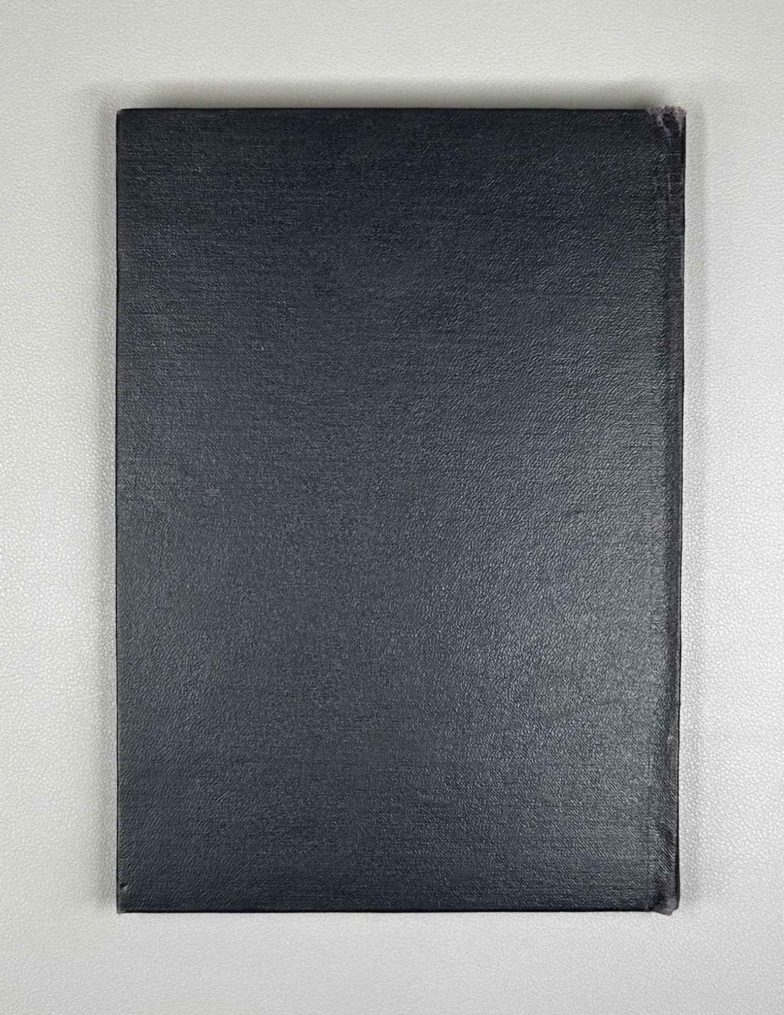 [Signed by the compiler] Lionidze Solomon. The Lament Spoken at the Funeral of King Erekle II (Sit'q'va itkmuli Erekle Meoris dak'rdzalvaze). Text established and with an introductory study by Nikoloz Kandelaki, 1957. In Georgian.