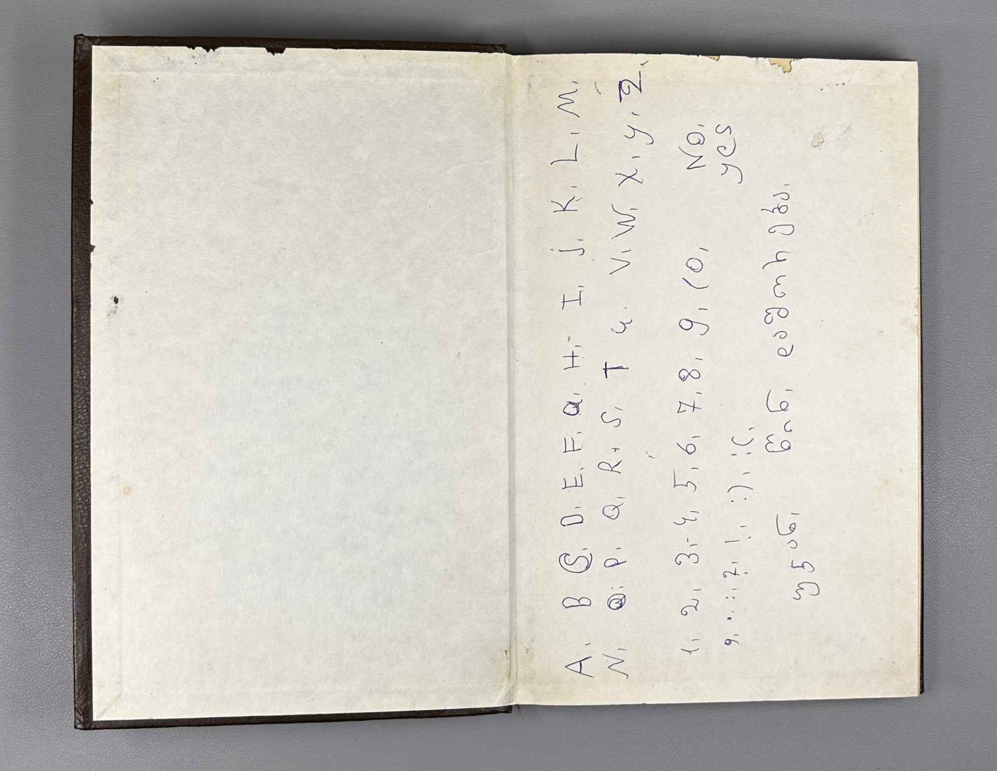 Books of the Old Testament. Part 3: Joshua, Judges and Ruth (Ts'ignni Dzuelisa Aghtkumisani: nak'veti 3, Iso Navesi, Msajultai, Rutisi). Monuments of Old Georgian Literature, vol. XI, part 3, 1991. In Georgian.