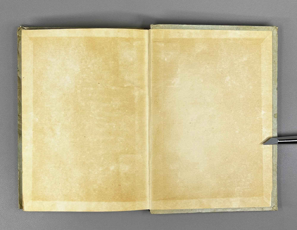 Gatserelia, Akaki. Georgian Verse: Stress, Rhythm, Rhyme, Strophe (K'artuli leksi: makhvili, rit'mi, rit'ma, st'rofi). 2nd edition, 1955. In Georgian.