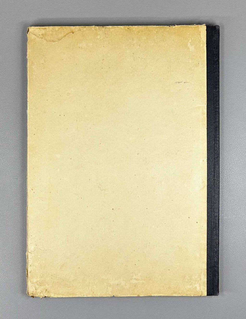 Chavchavadze, Ilia. The Widow Otarashvili (Otaraant Qvrivi). Autolithographs by T. Kubaneyshvili, 1957. In Georgian.