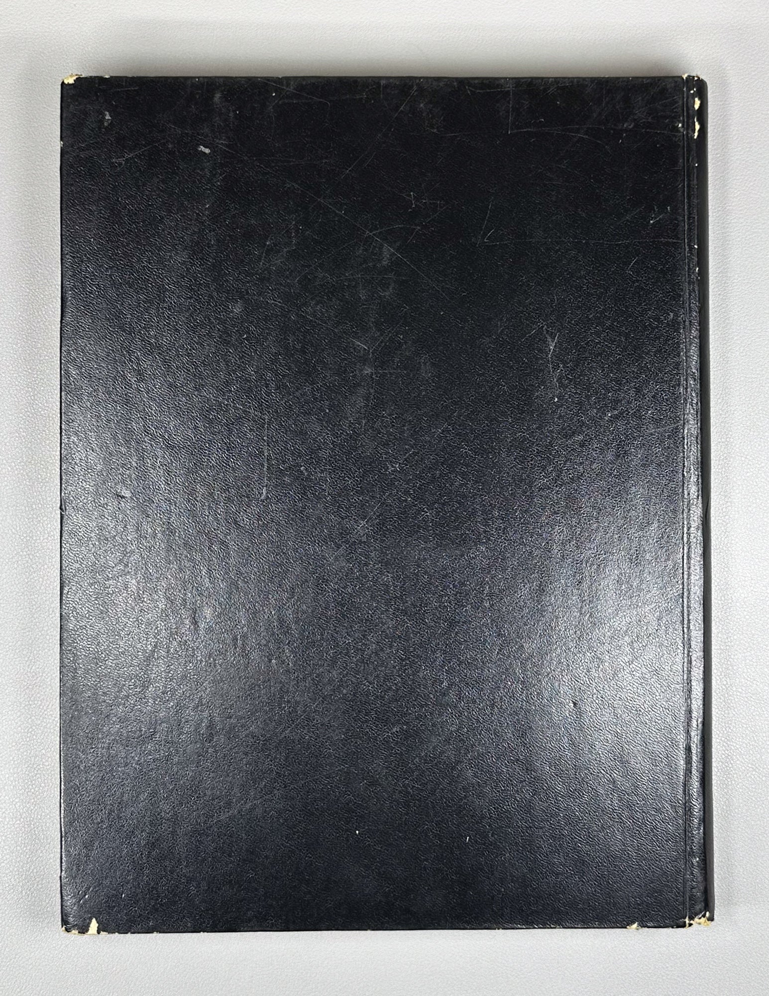 Javakhishvili, A.; Kiguradze, T.; Glonti, L. Results of the Kvemo Kartli Archaeological Expedition, 1965-1971 (Qvemo Kartlis arkheologiuri eqspedits'iis shedeghebi). 1975. In Georgian.