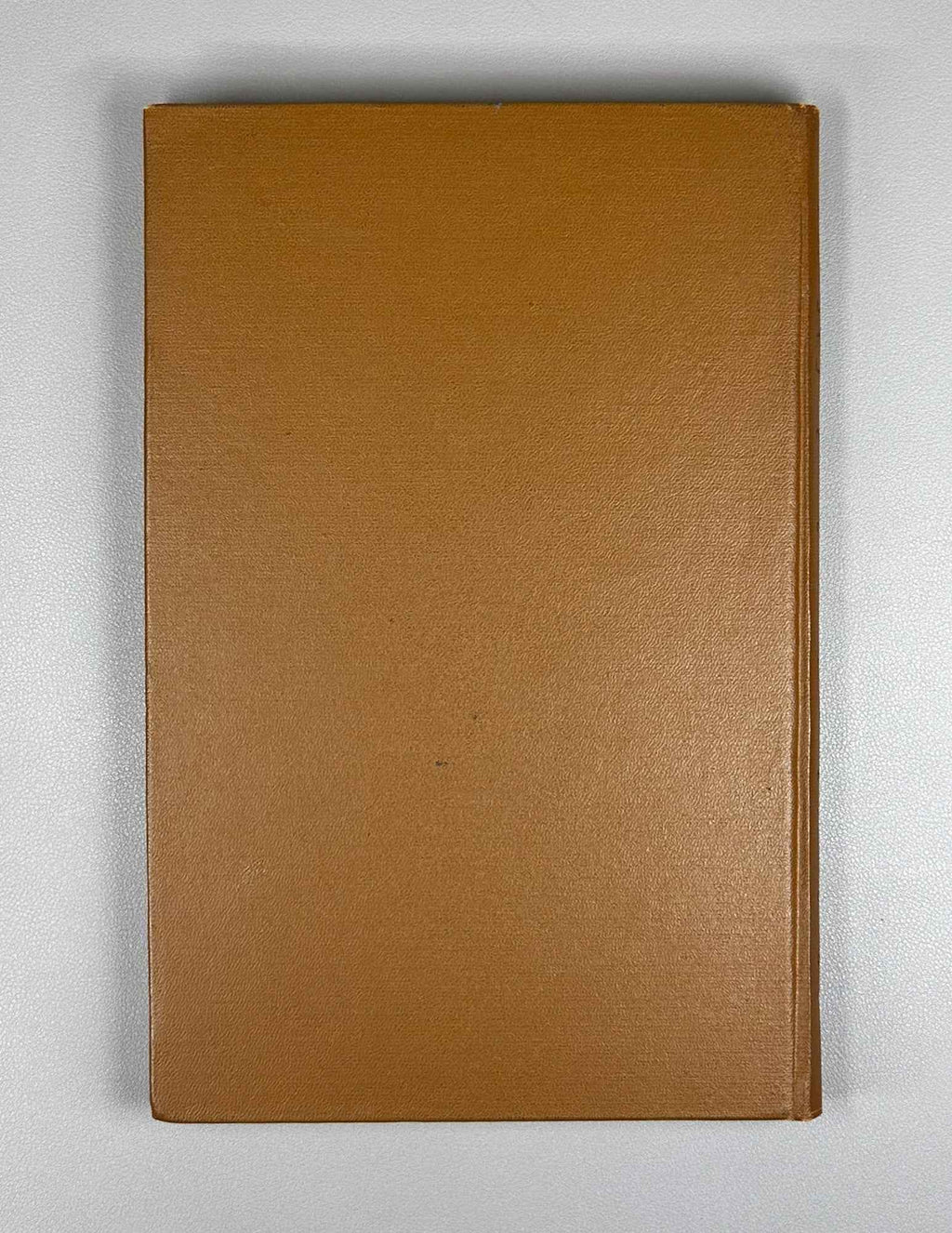 Norms of the Contemporary Georgian Literary Language (T'anadedro'vi k'art'uli salit'erat'uro enis normebi: pirv'eli k'rebuli). 1970. In Georgian.