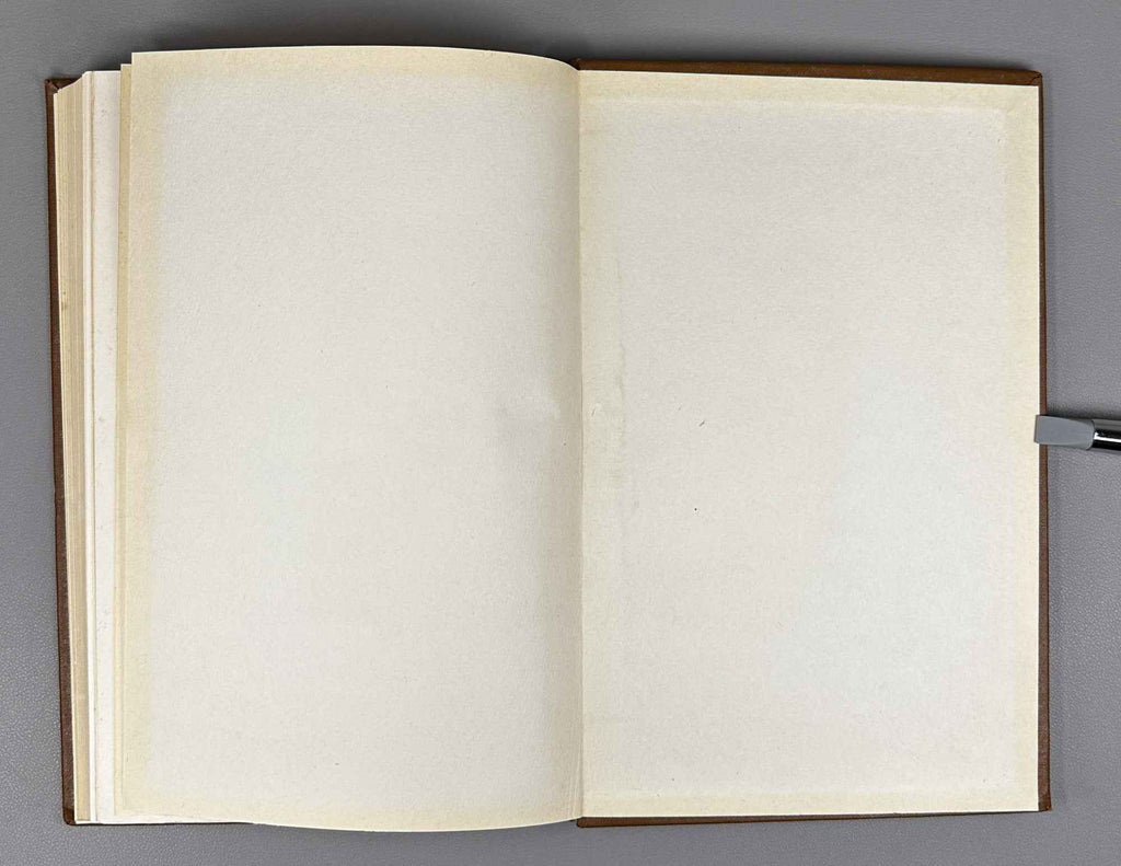 Norms of the Contemporary Georgian Literary Language (T'anadedro'vi k'art'uli salit'erat'uro enis normebi: pirv'eli k'rebuli). 1970. In Georgian.