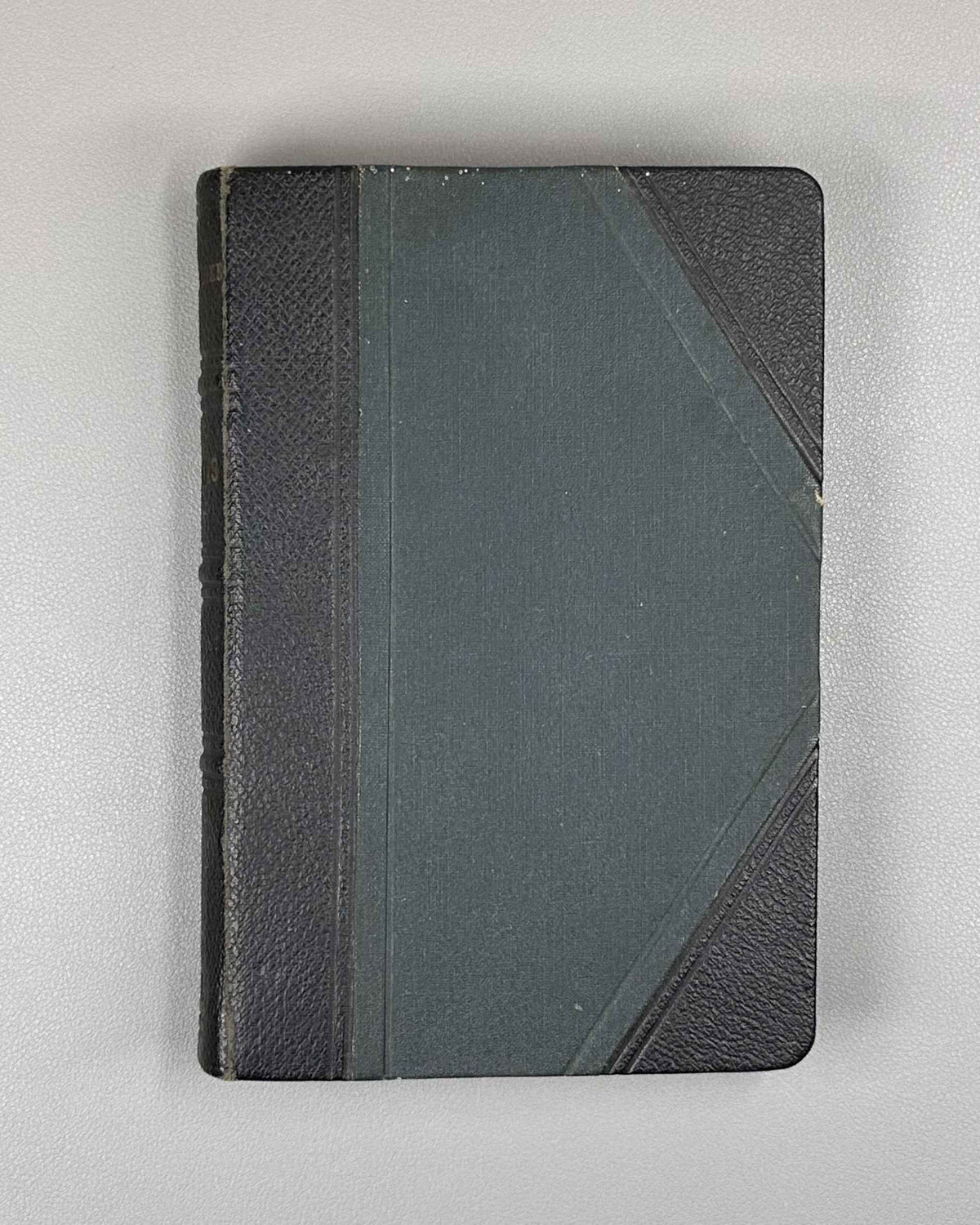 Verhaeren, Emile. Poemes (Nouvelle Serie) : Les Soirs, Les Debacles, Les Flambeaux noirs. Neuvieme edition. Paris, 1914. In French.
