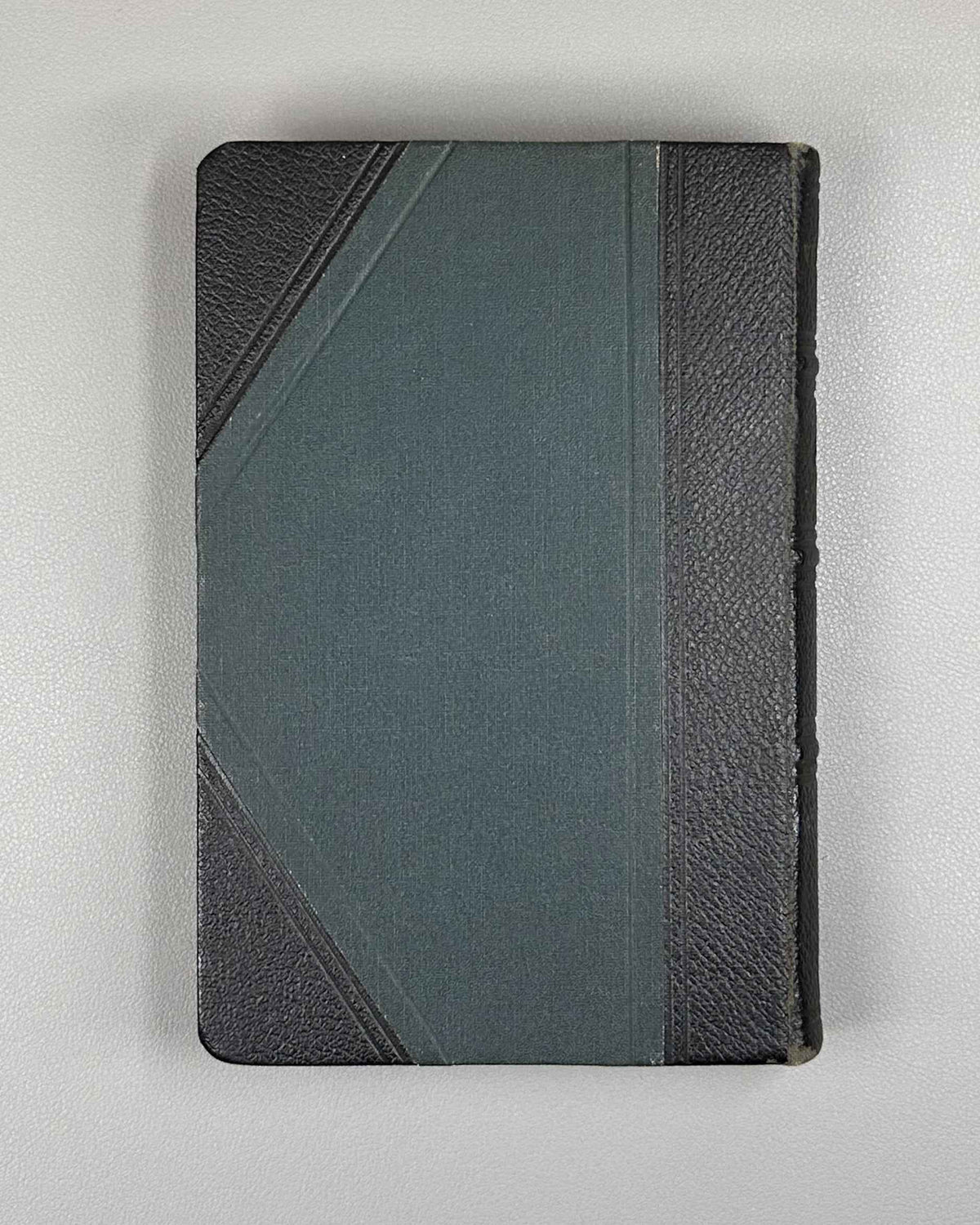 Verhaeren, Emile. Poemes (Nouvelle Serie) : Les Soirs, Les Debacles, Les Flambeaux noirs. Neuvieme edition. Paris, 1914. In French.