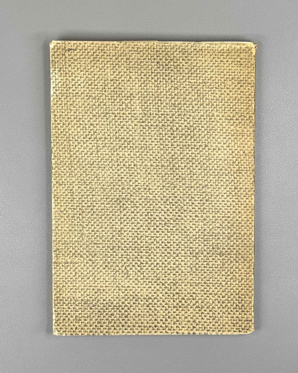 [Signed] Gabiani, A. Criminal Responsibility for Crimes Committed in a State of Intoxication (Ugolovnaya otvetstvennost' za prestupleniya, sovershennye v sostoyanii op'yaneniya). First edition, 1968. In Russian.