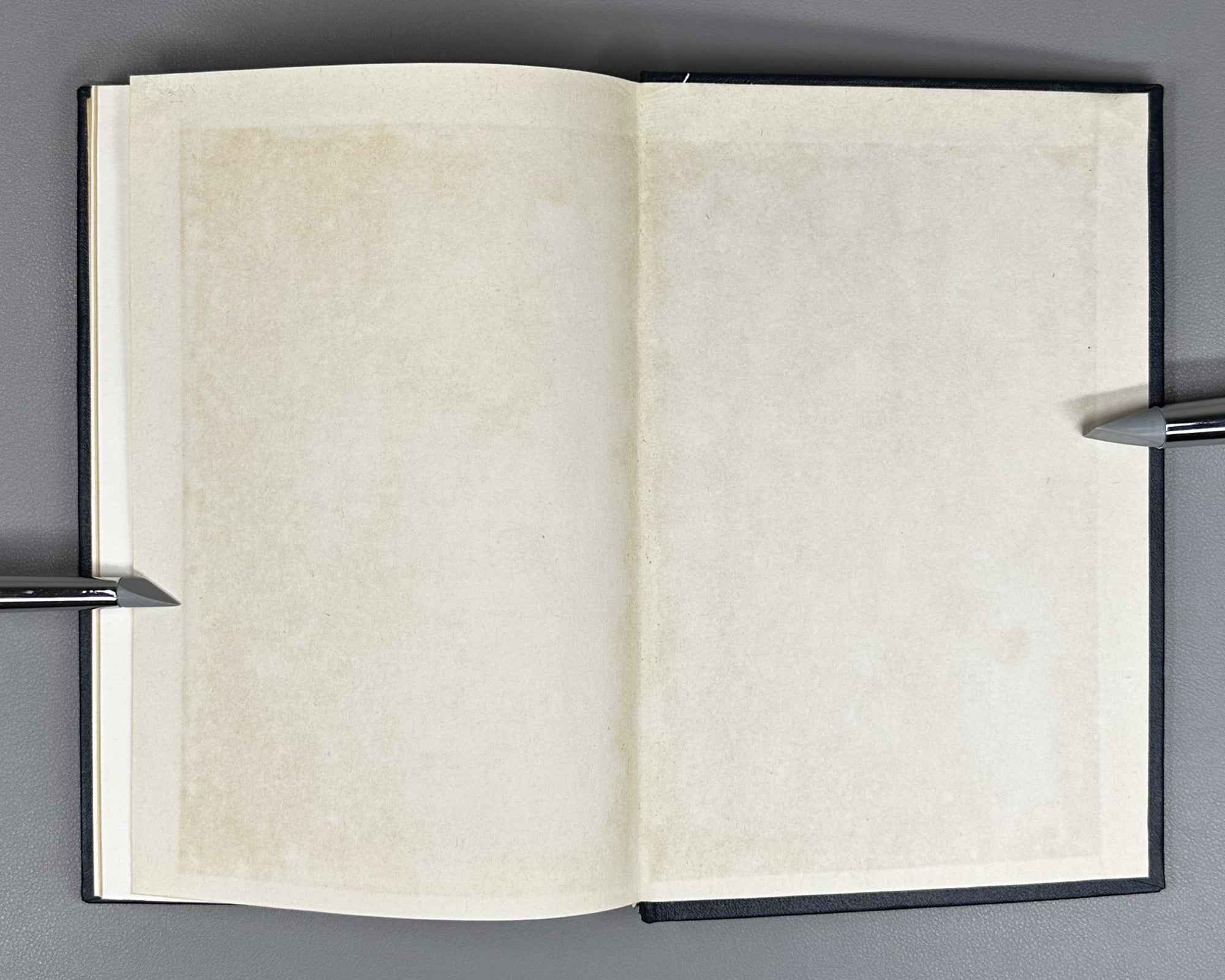 Rapov, O. Kniazheskie vladeniia na Rusi v X-pervoi polovine XIII v. (Princely Landholdings in Rus' from the 10th to the First Half of the 13th Century). 1977. In Russian.