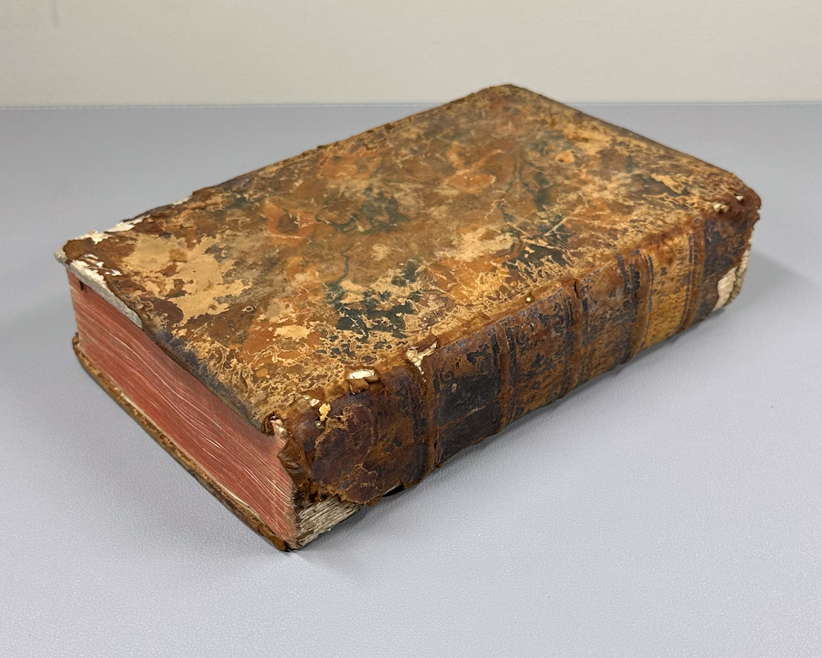 [Conquista Chronicle. First Russian Edition] Solis y Rivadeneyra, Antonio de. History of the Conquest of Mexico. Part One (Antona Solisa istoriya o pokorenii Meksiki / Historia de la conquista de México). Imperial Academy of Sciences, 1765.