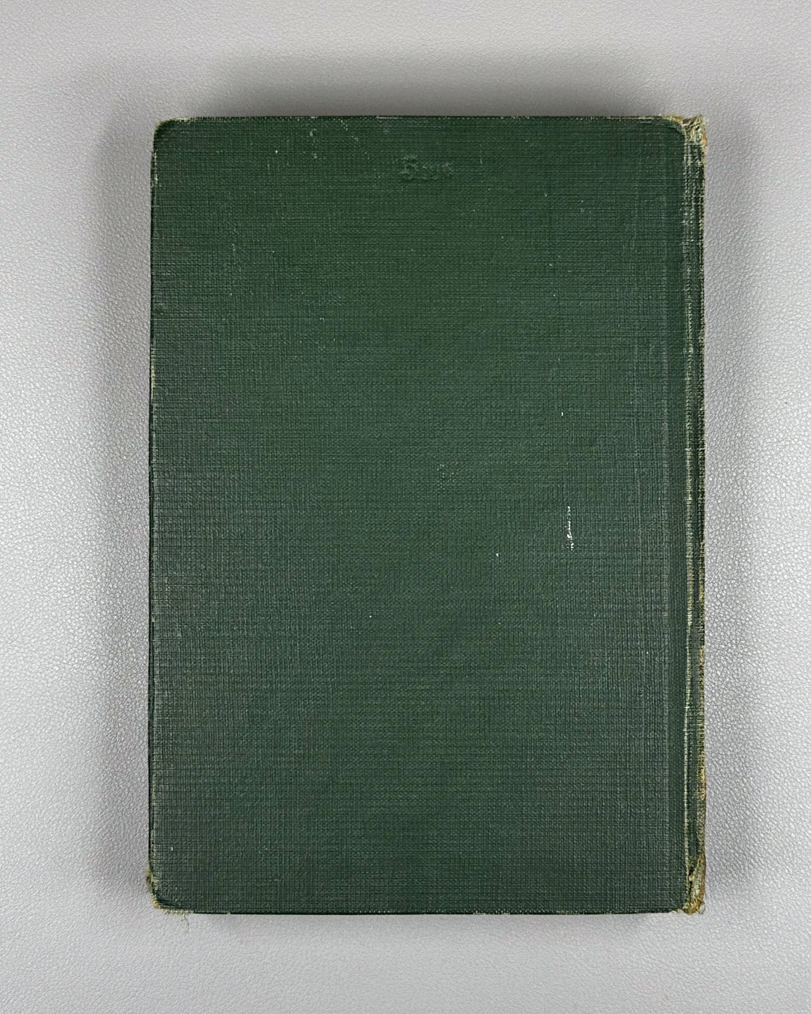 Mauriac, François. End of Night: A Novel in Two Books (Konets nochi / La Fin de la Nuit). 1936. In Russian.