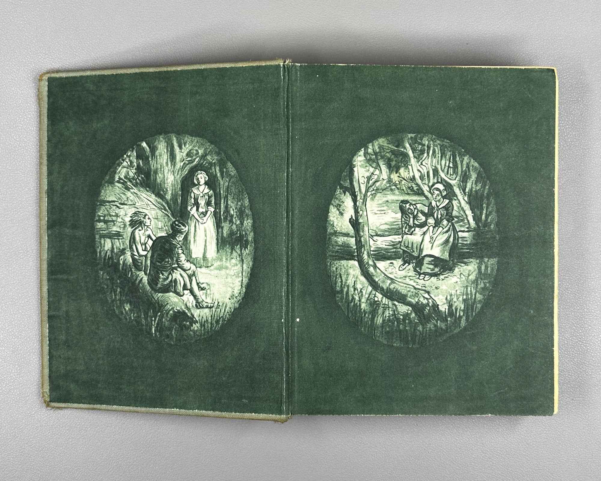 Cooper, James Fenimore. The Deerslayer, or The First War-Path (Zveroboi, ili pervaia tropa voiny). Biblioteka prikliuchenii, 1949. In Russian.