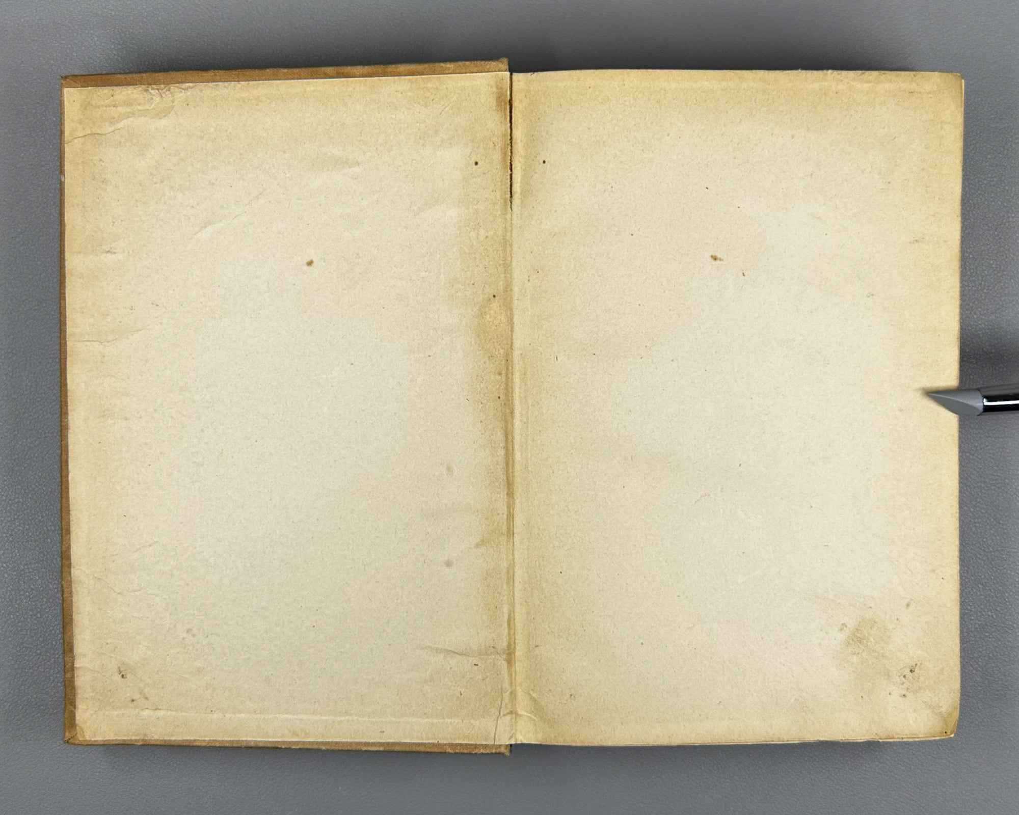 Ibsen, H. Selected Plays (Izbrannye dramy) / designed by D. Mitrokhin, 1935. In Russian.